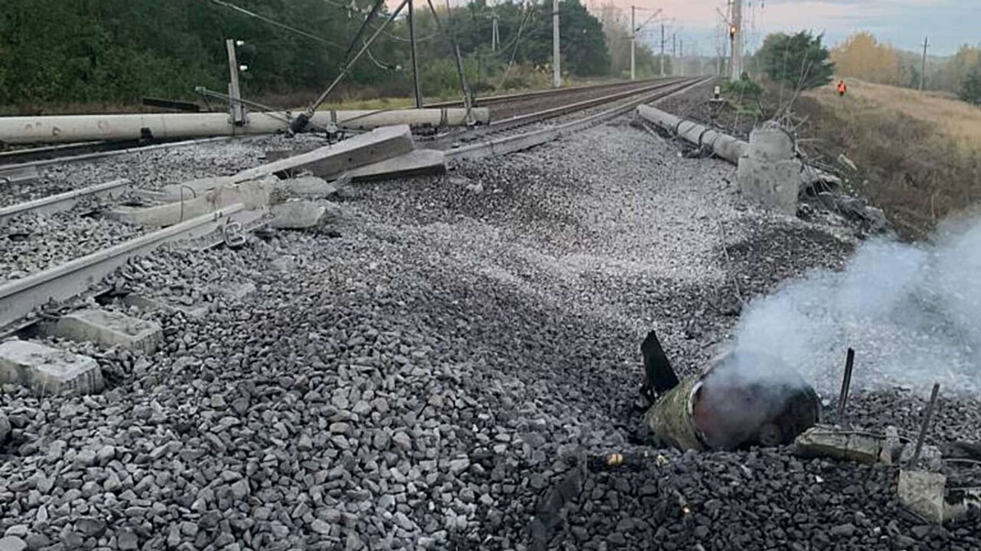 Вибухи у Бєлгороді - Через приліт по станції частково зупинили залізничне сполучення