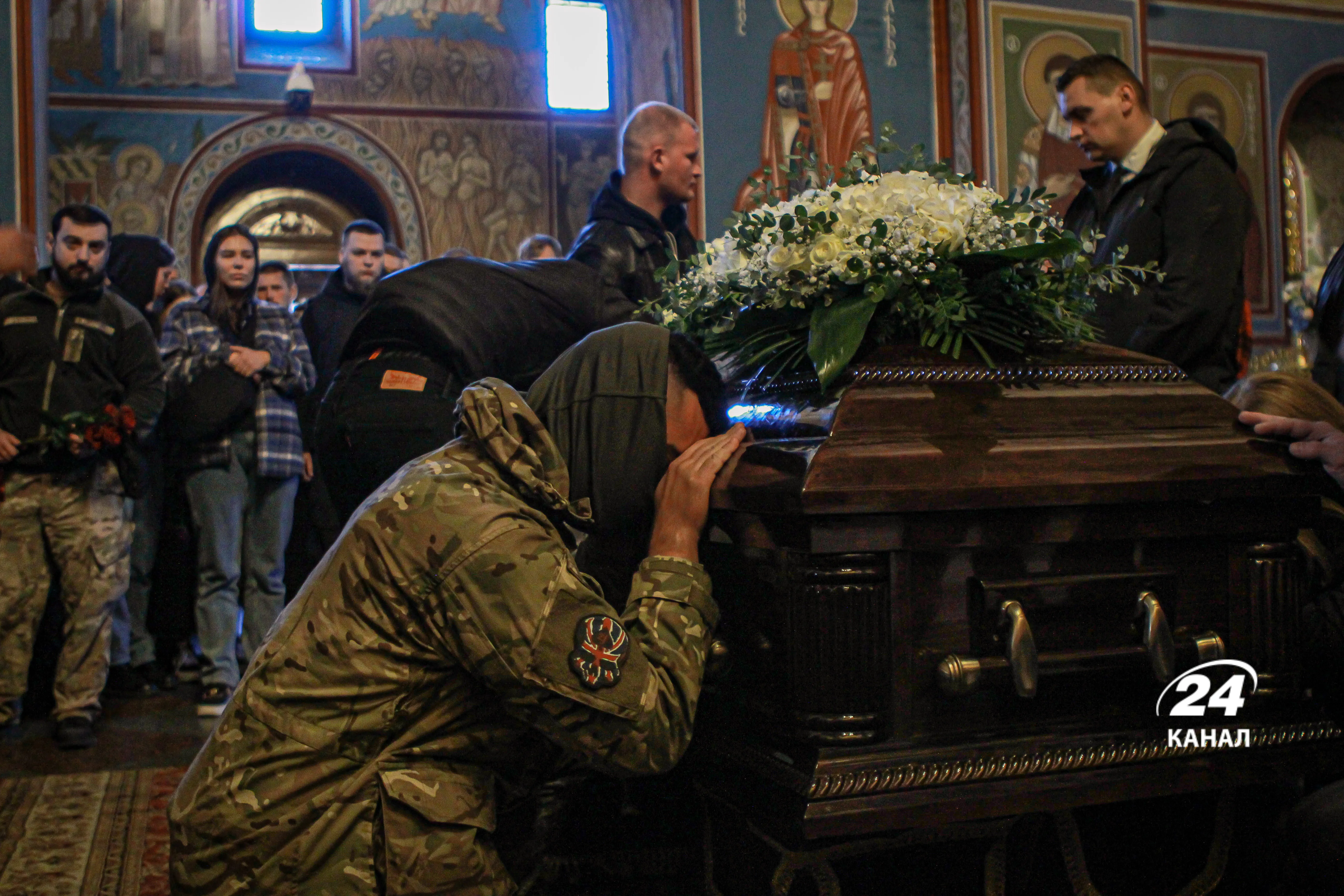 Попрощались с Яловцовым Попрощались с Яловцовым