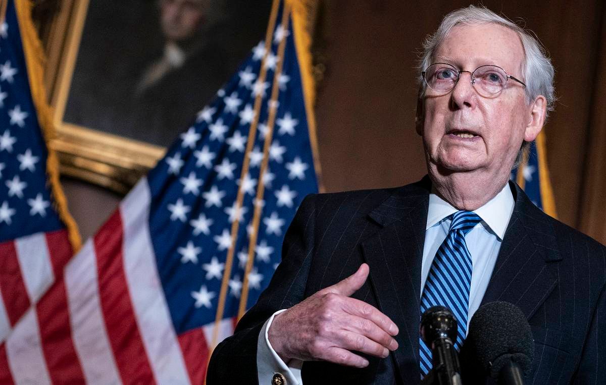 Митч Макконнелл призвал увеличить объемы помощи Украине Митч Макконнелл призвал увеличить объемы помощи Украине