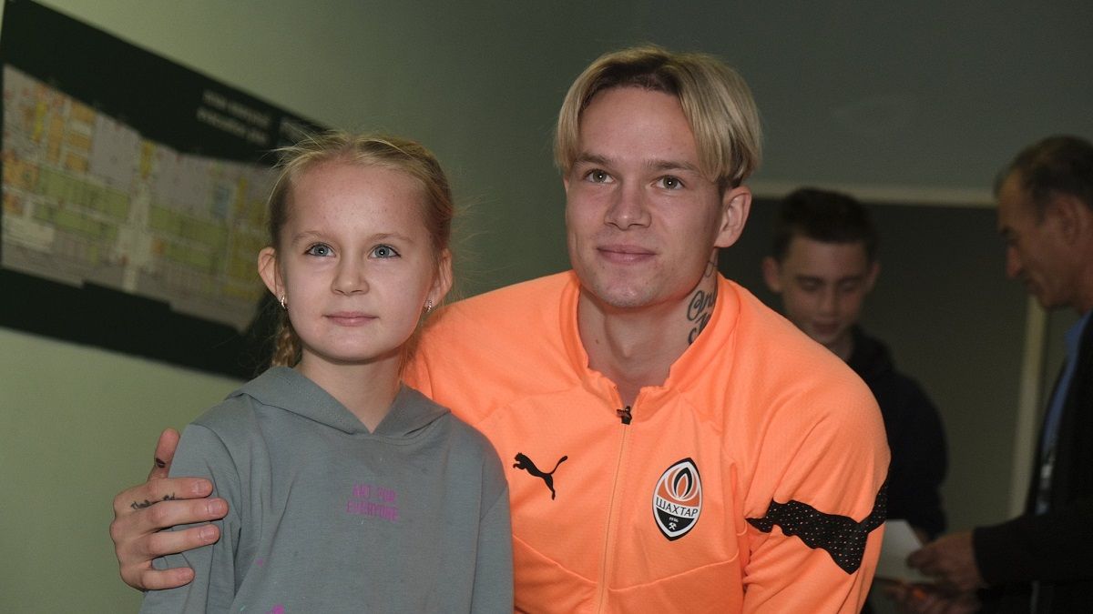 Ліга чемпіонів-2022/2023 – українські діти виведуть гравців у матчі Селтік – Шахтар