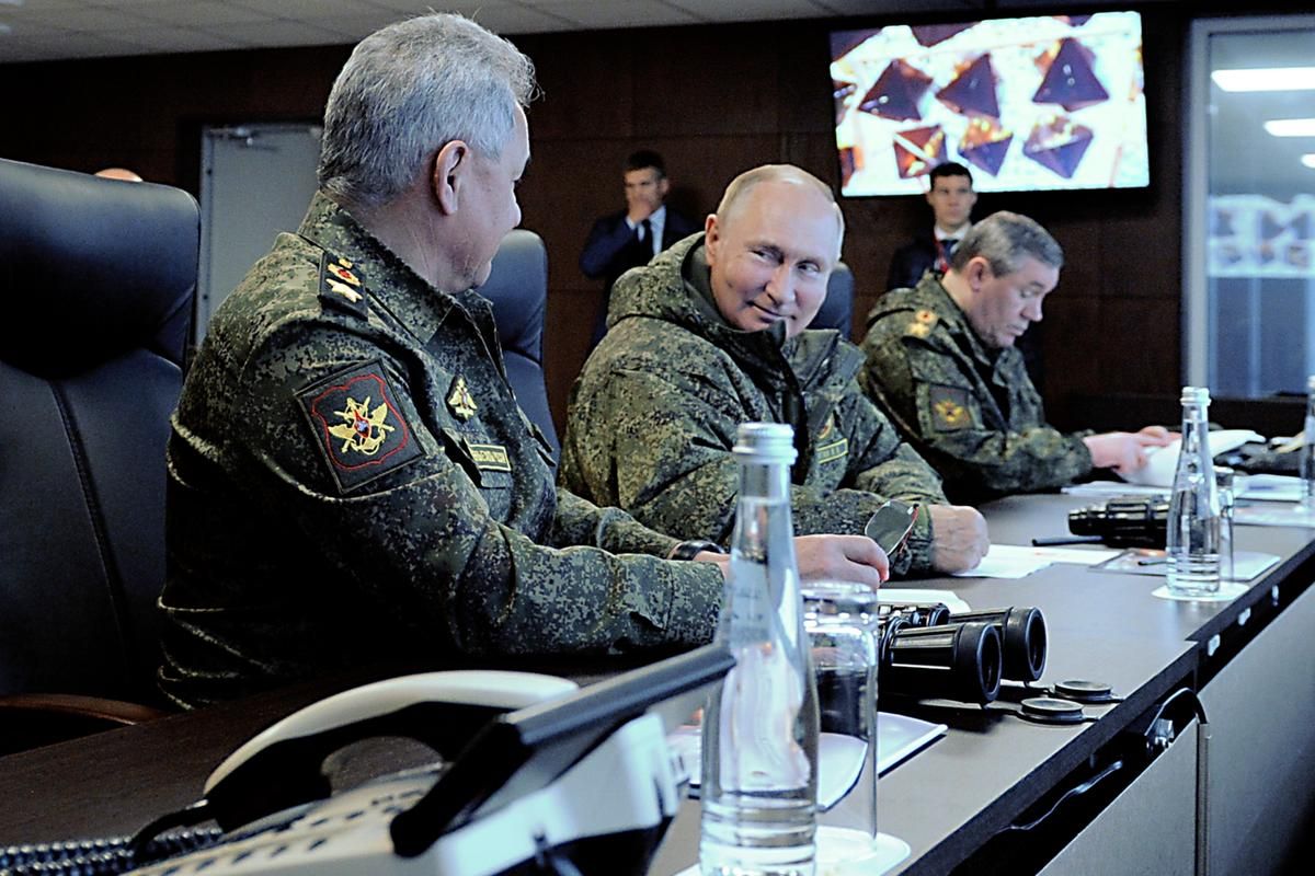 У Росії лякають провокацією з брудною бомбою – реакція НАТО У Росії лякають провокацією з брудною бомбою – реакція НАТО