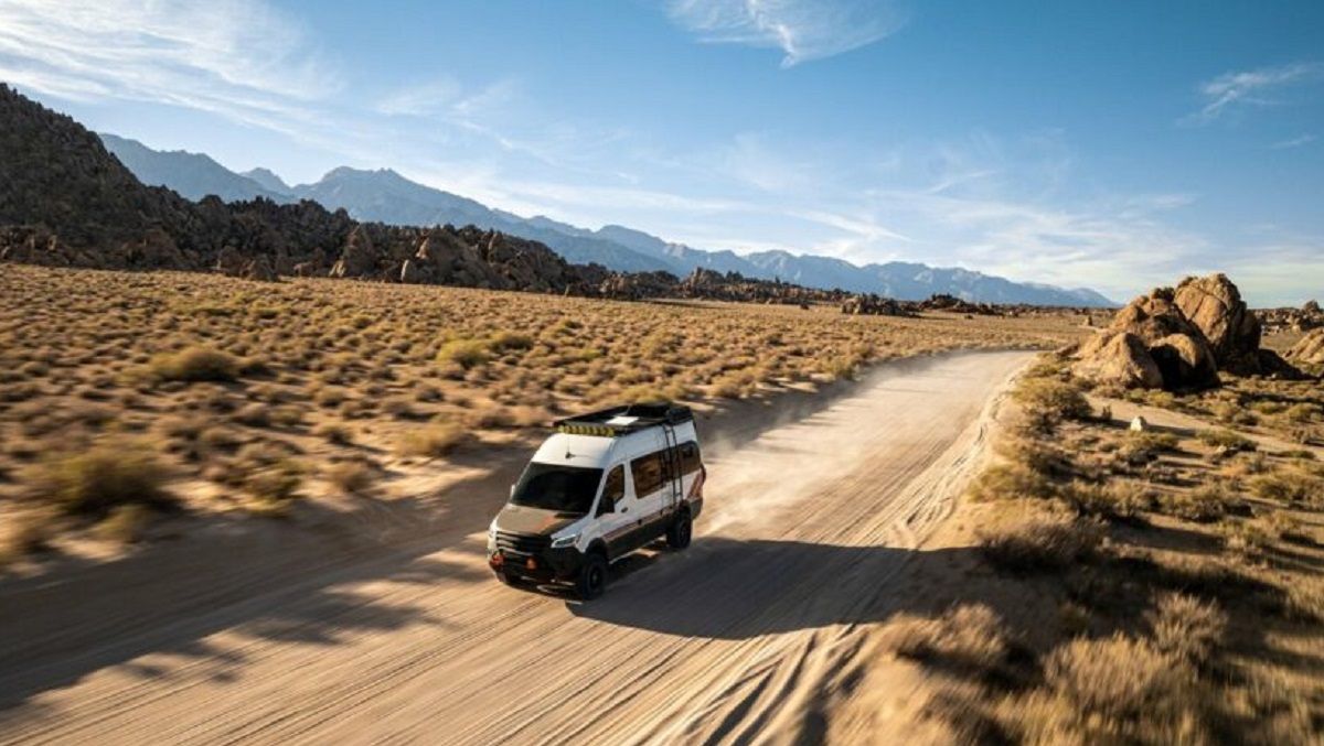 Starlink тепер можна використовувати під час руху, але потрібна нова антена Starlink тепер можна використовувати під час руху, але потрібна нова антена