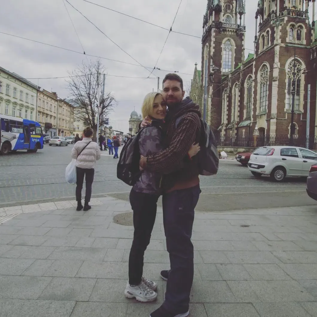 Олена з чоловіком у Львові