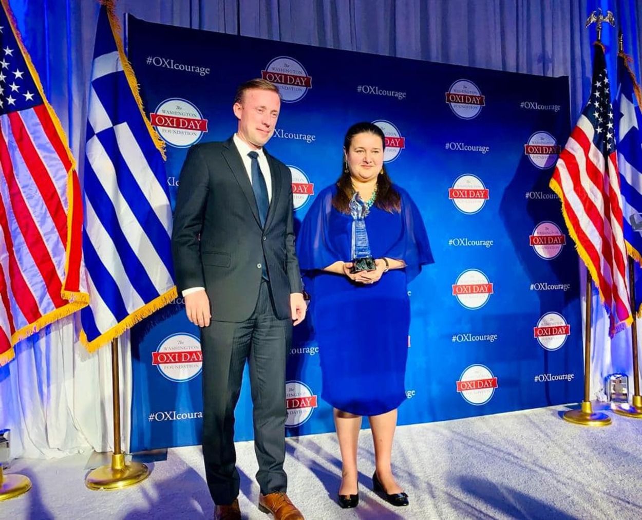 Украинцы получили награду Oxi Courage Award - Зеленский рассказал детали - 24 Канал Украинцы получили награду Oxi Courage Award - Зеленский рассказал детали - 24 Канал