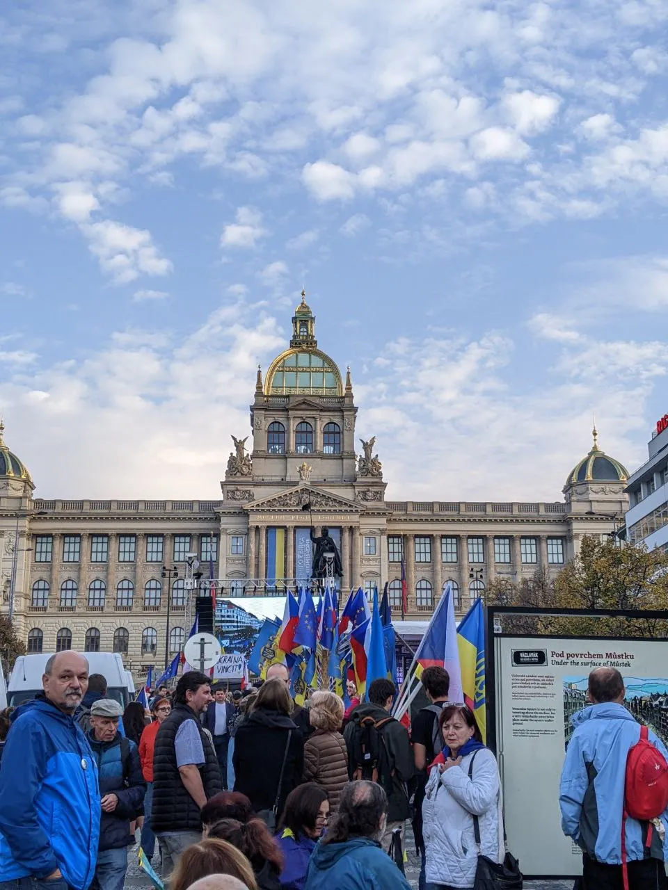 Мітинг за Україну в Празі