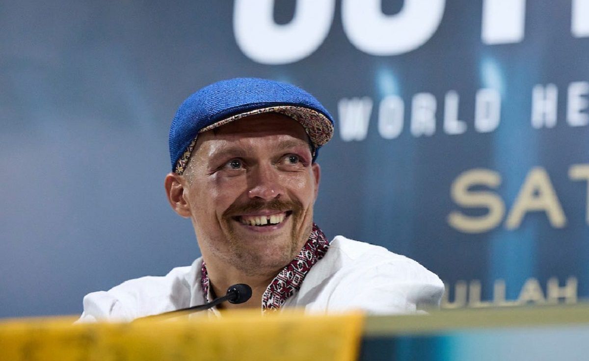 Александр Усик