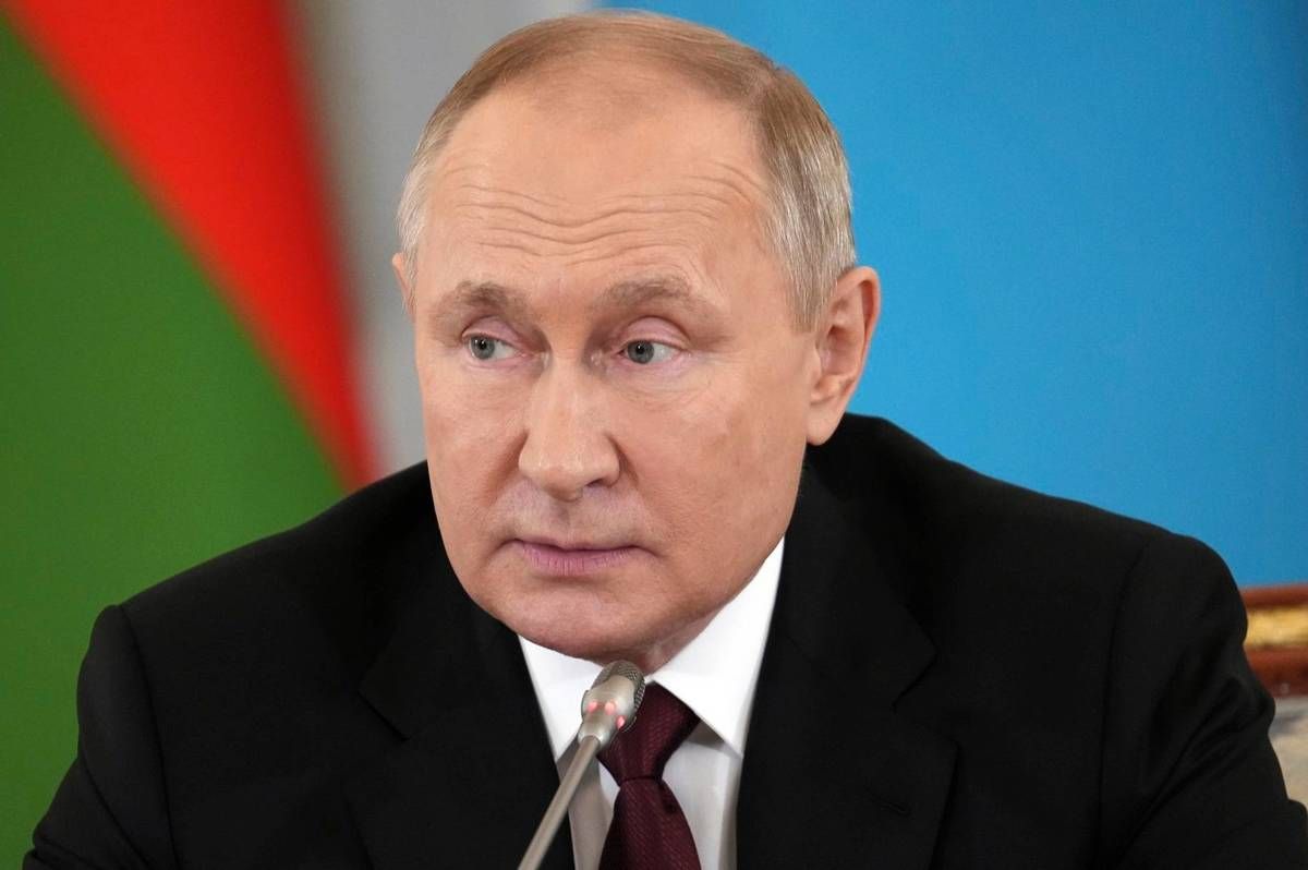 Путін не має уявлення, як зміцнити оборонну сферу Путін не має уявлення, як зміцнити оборонну сферу