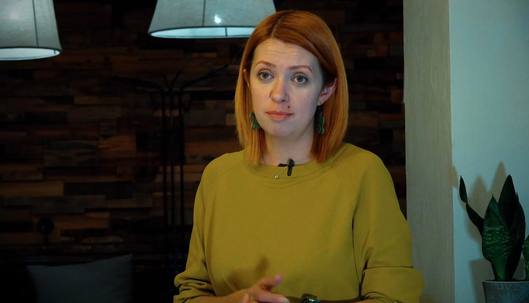 Юлия - владелица кофейни Юлия - владелица кофейни