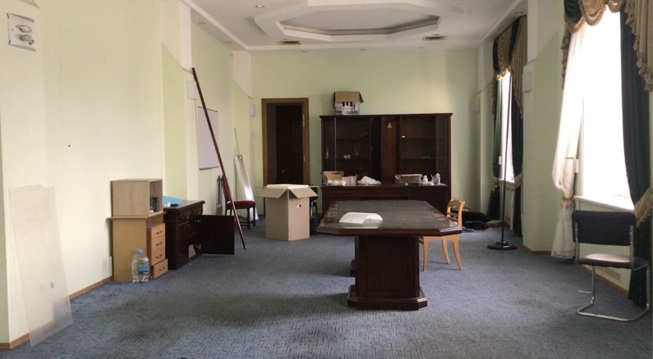 Херсонская ОГА пуста - россияне полностью ее покинули 5 ноября Херсонская ОГА пуста - россияне полностью ее покинули 5 ноября