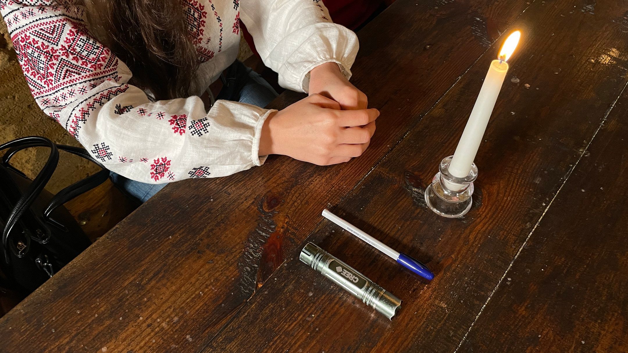 Радиодиктант 2022 в Одессе писали в катакомбах - День украинской письменности и языка - Образование Радиодиктант 2022 в Одессе писали в катакомбах - День украинской письменности и языка - Образование