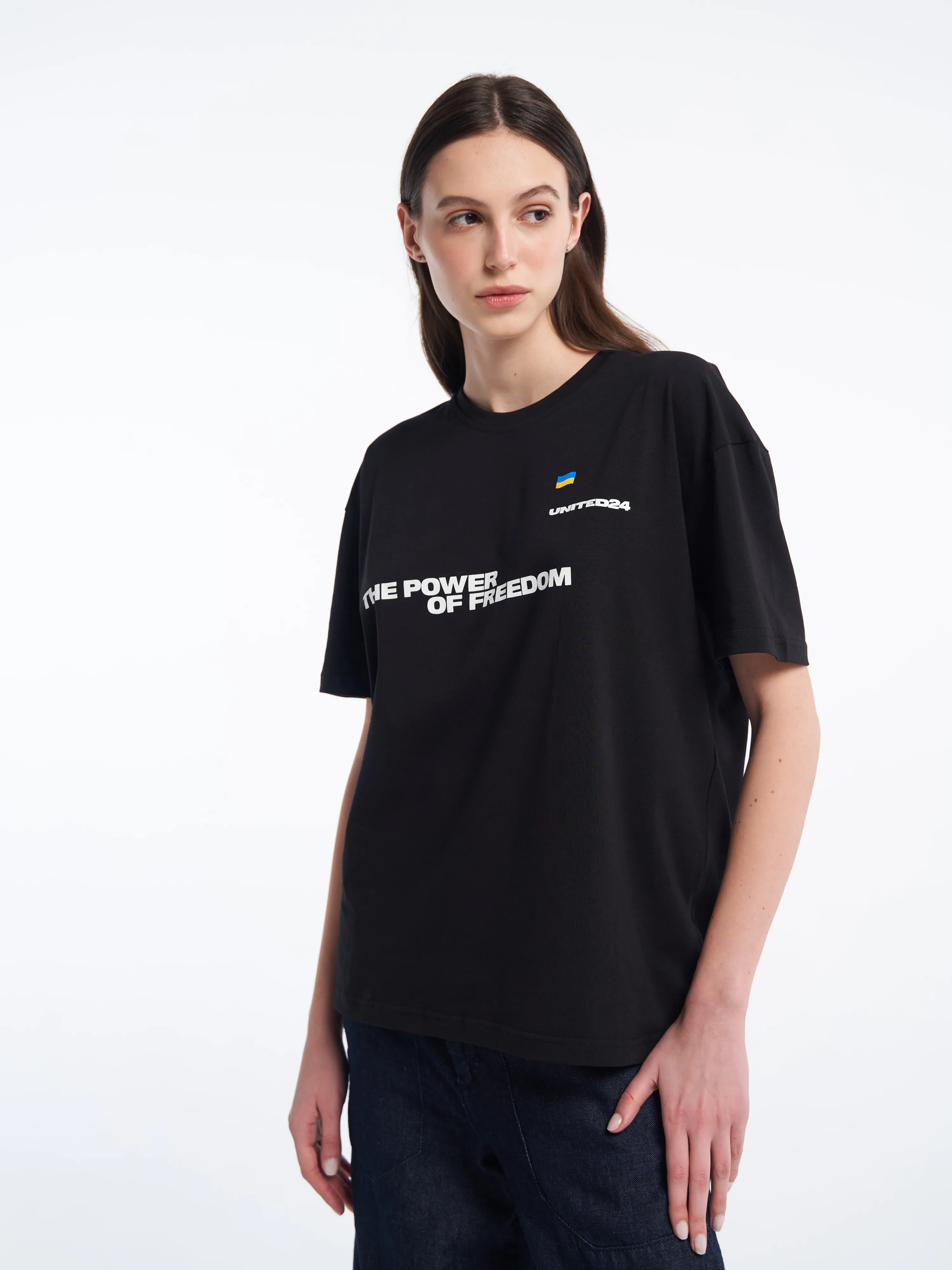 INTERTOP та UNITED24 випустили благодійну колекцію INTERTOP та UNITED24 випустили благодійну колекцію