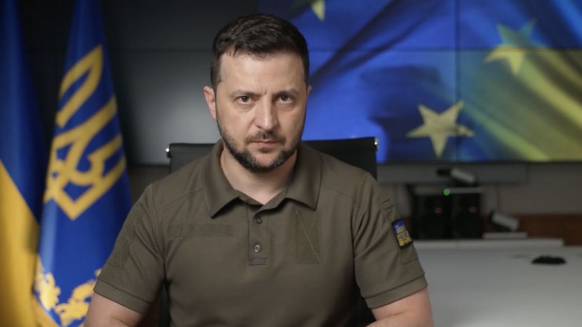 Зеленский отреагировал на ситуацию возле Херсона - обращение за 9 ноября - 24 Канал Зеленский отреагировал на ситуацию возле Херсона - обращение за 9 ноября - 24 Канал