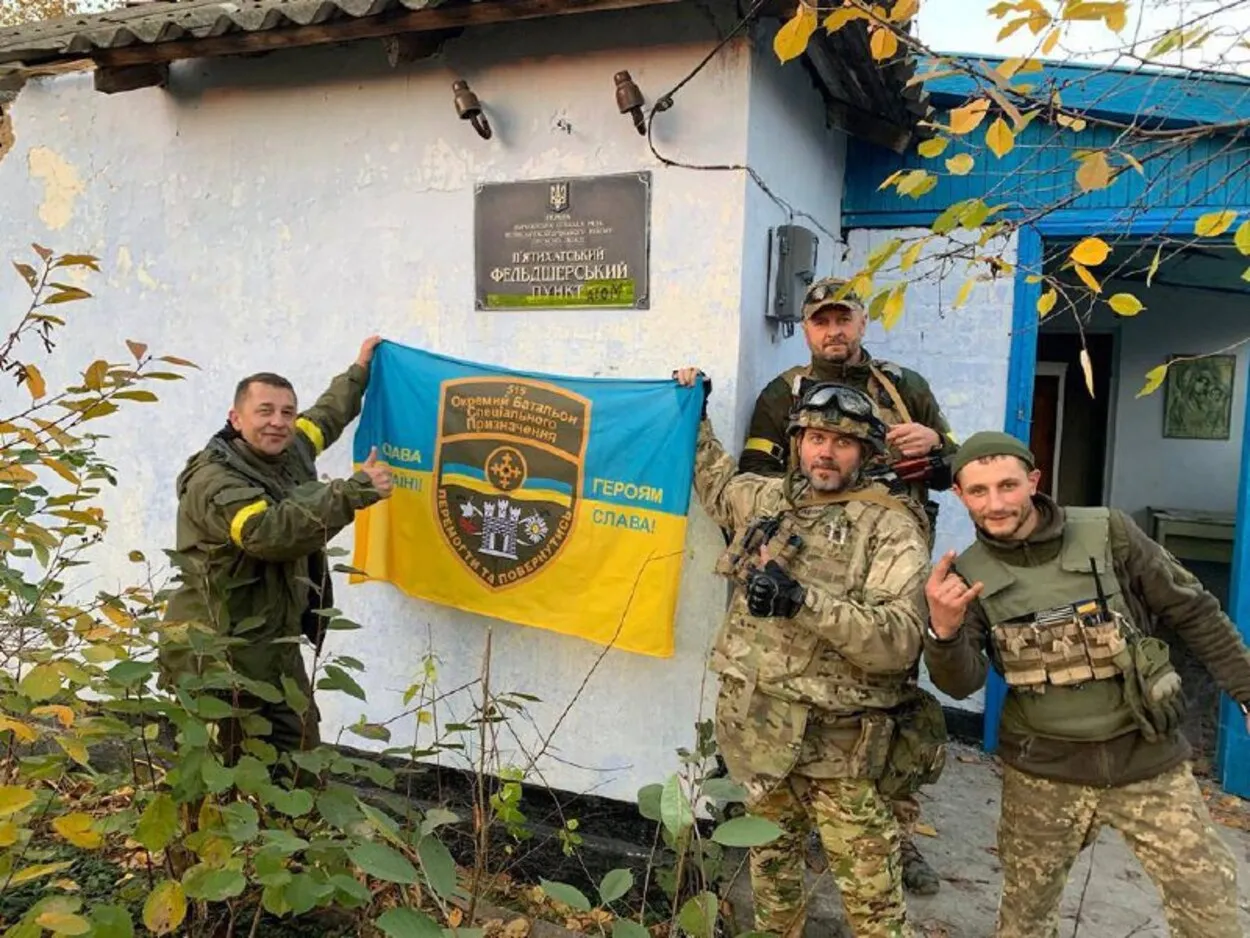 Ще більше українських прапорів: ЗСУ звільнили П'ятихатки та Кучерське Ще більше українських прапорів: ЗСУ звільнили П'ятихатки та Кучерське