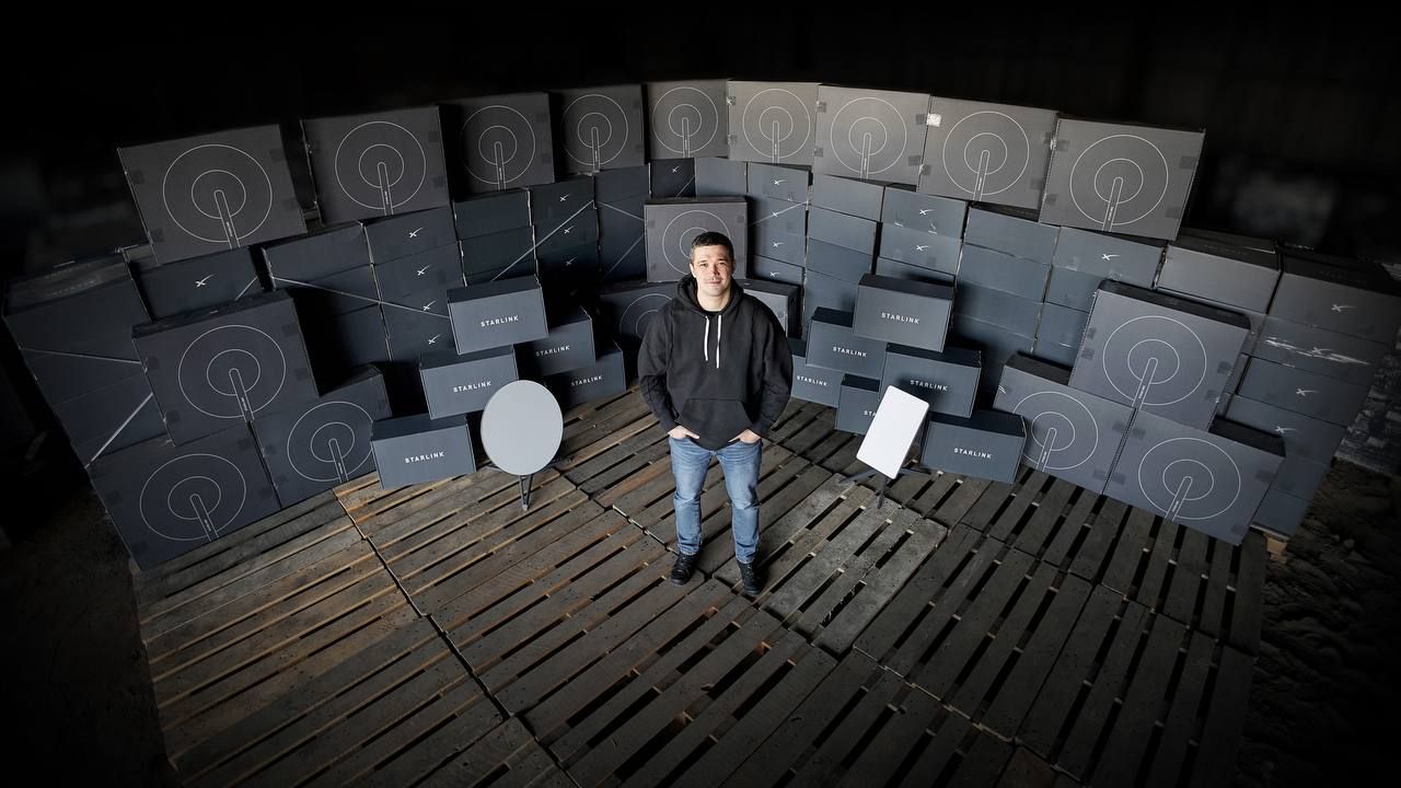 Польша передала Украине 1570 терминалов Starlink Польша передала Украине 1570 терминалов Starlink