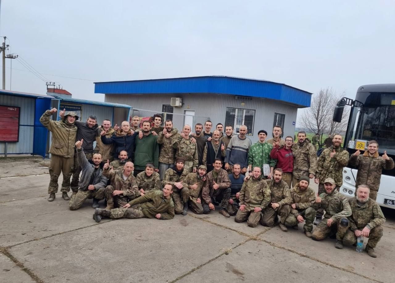 Из российского плена удалось освободить 45 воинов ВСУ - 24 Канал