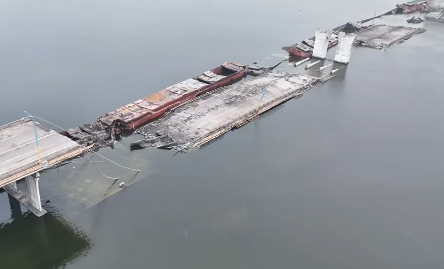 Свежее видео Антоновского моста, снятое с дрона