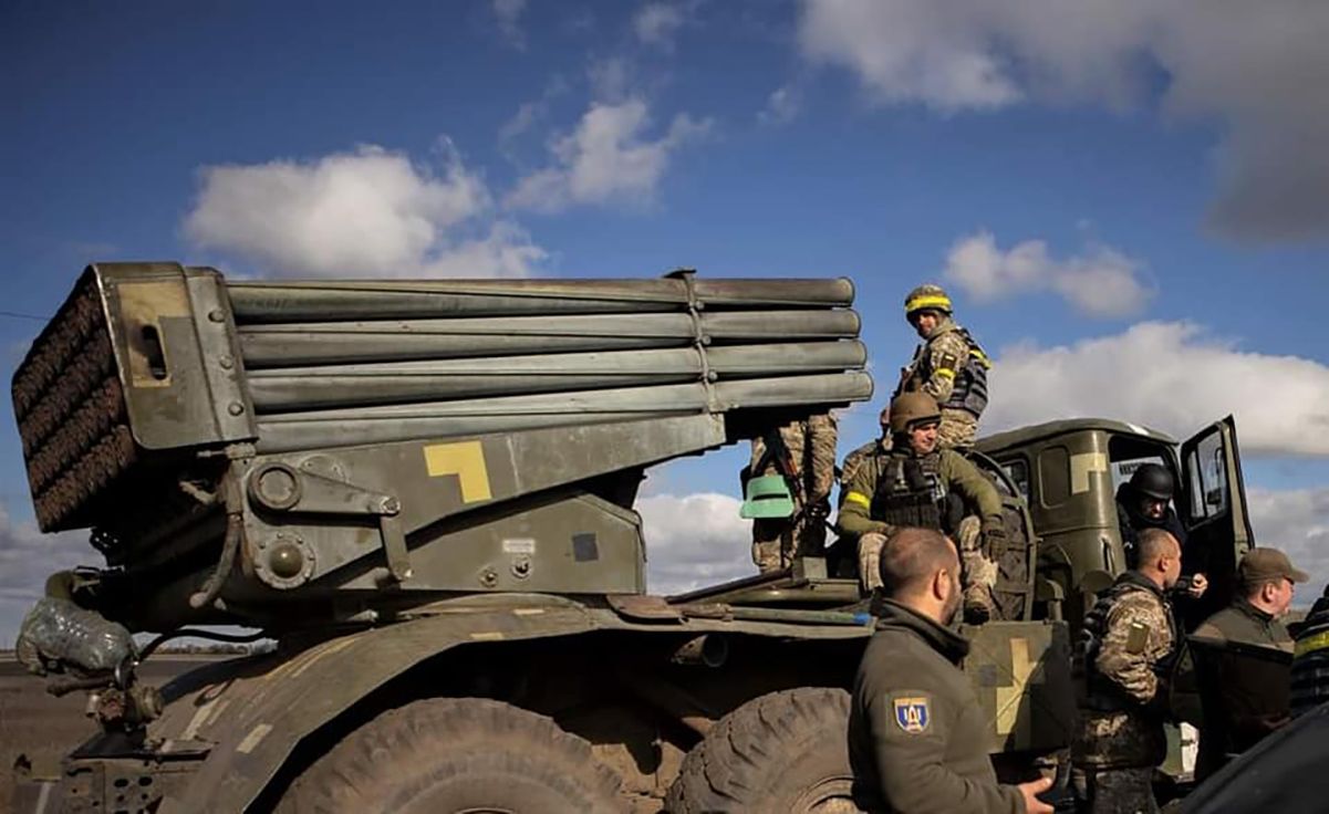 Щонайменше на 40 окупантів стало менше: чудова відповідь ЗСУ на обстріли Півдня Щонайменше на 40 окупантів стало менше: чудова відповідь ЗСУ на обстріли Півдня