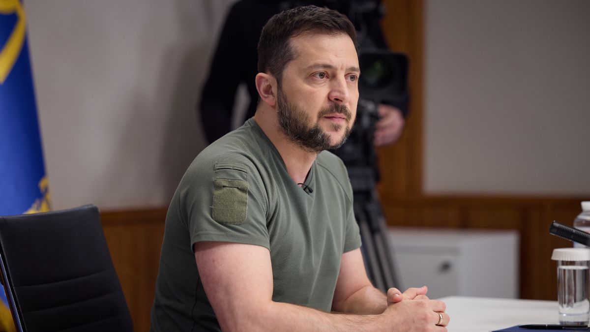 Зеленський записав звернення Зеленський записав звернення