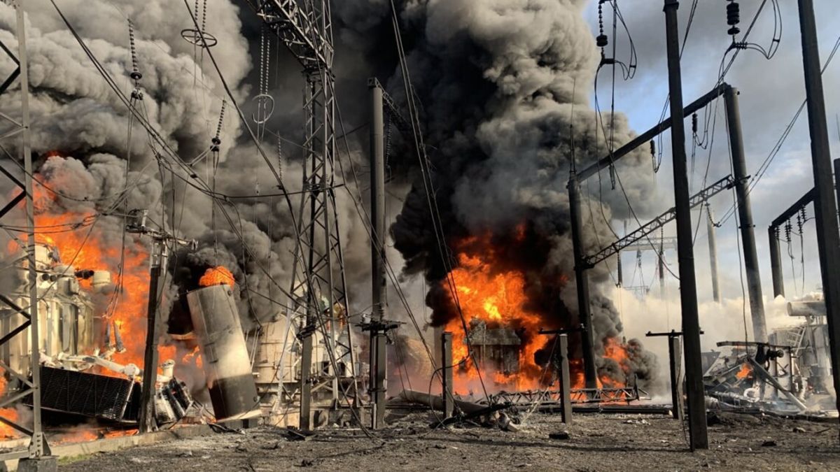 Росія б'є по критичній інфраструктурі України – що про це кажуть розвідники Росія б'є по критичній інфраструктурі України – що про це кажуть розвідники