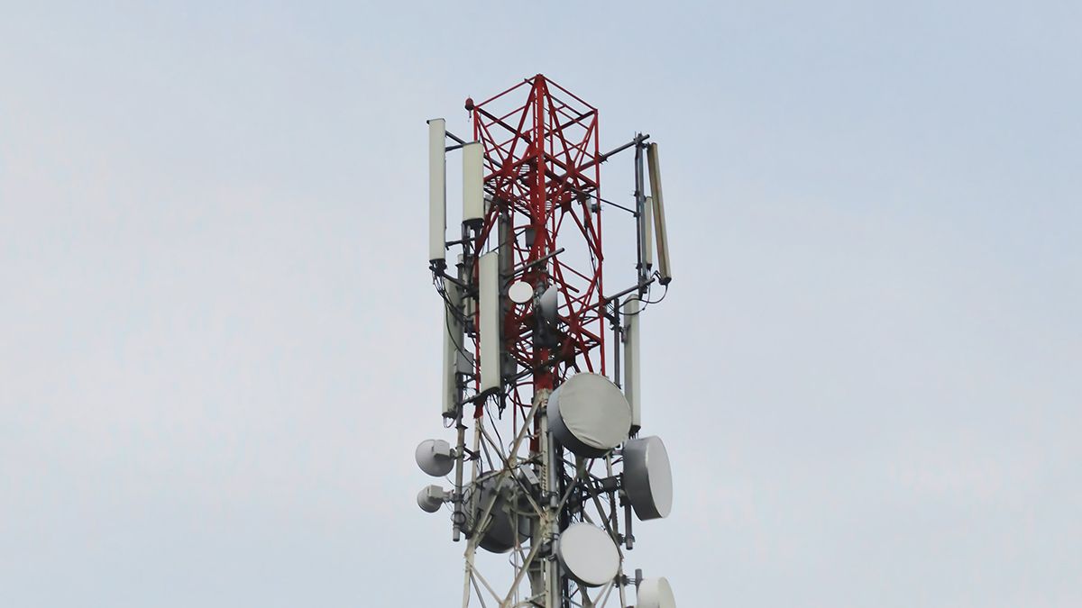 Что будет со связью в случае блэкаута и почему сеть работает медленно при отключении - Техно Что будет со связью в случае блэкаута и почему сеть работает медленно при отключении - Техно