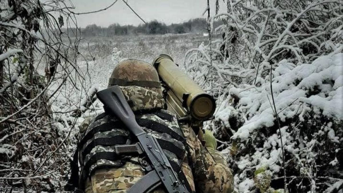 Оккупанты готовятся к обороне в Запорожье - возведение Генштаба 18 ноября 2022