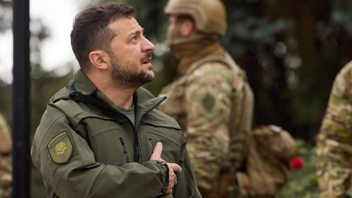 Владимир Зеленский объяснил роль России в формуле мира Украины Владимир Зеленский объяснил роль России в формуле мира Украины