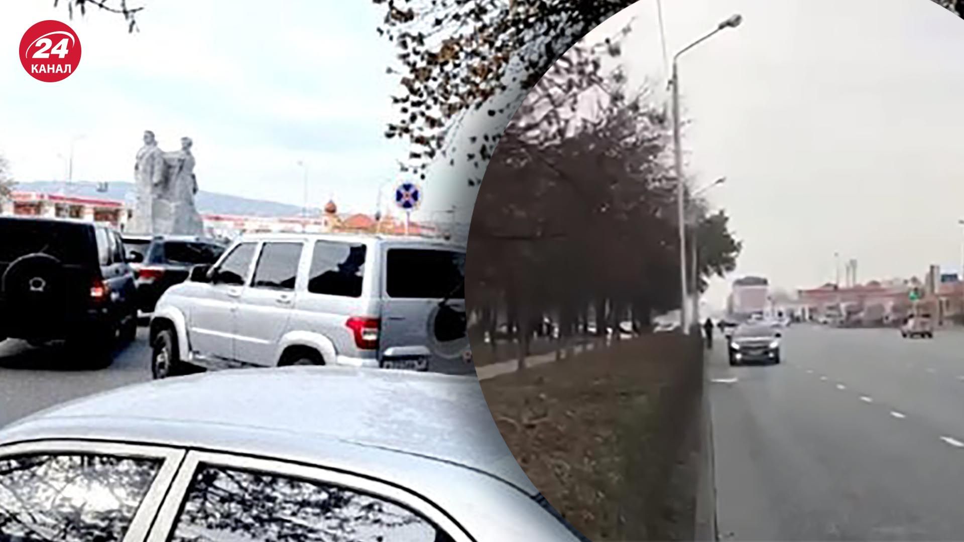 У Центрі Грозного вбили поліцейського - відео У Центрі Грозного вбили поліцейського - відео