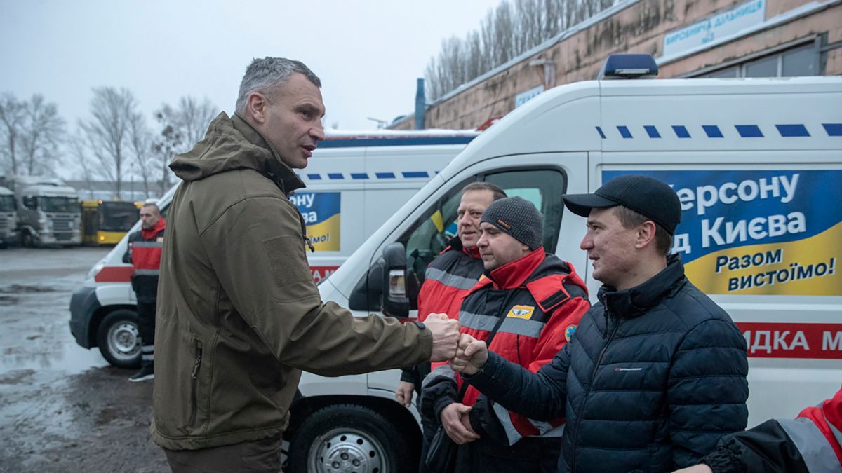 Помощь от киевской общины сегодня поехала в Херсон - 24 Канал