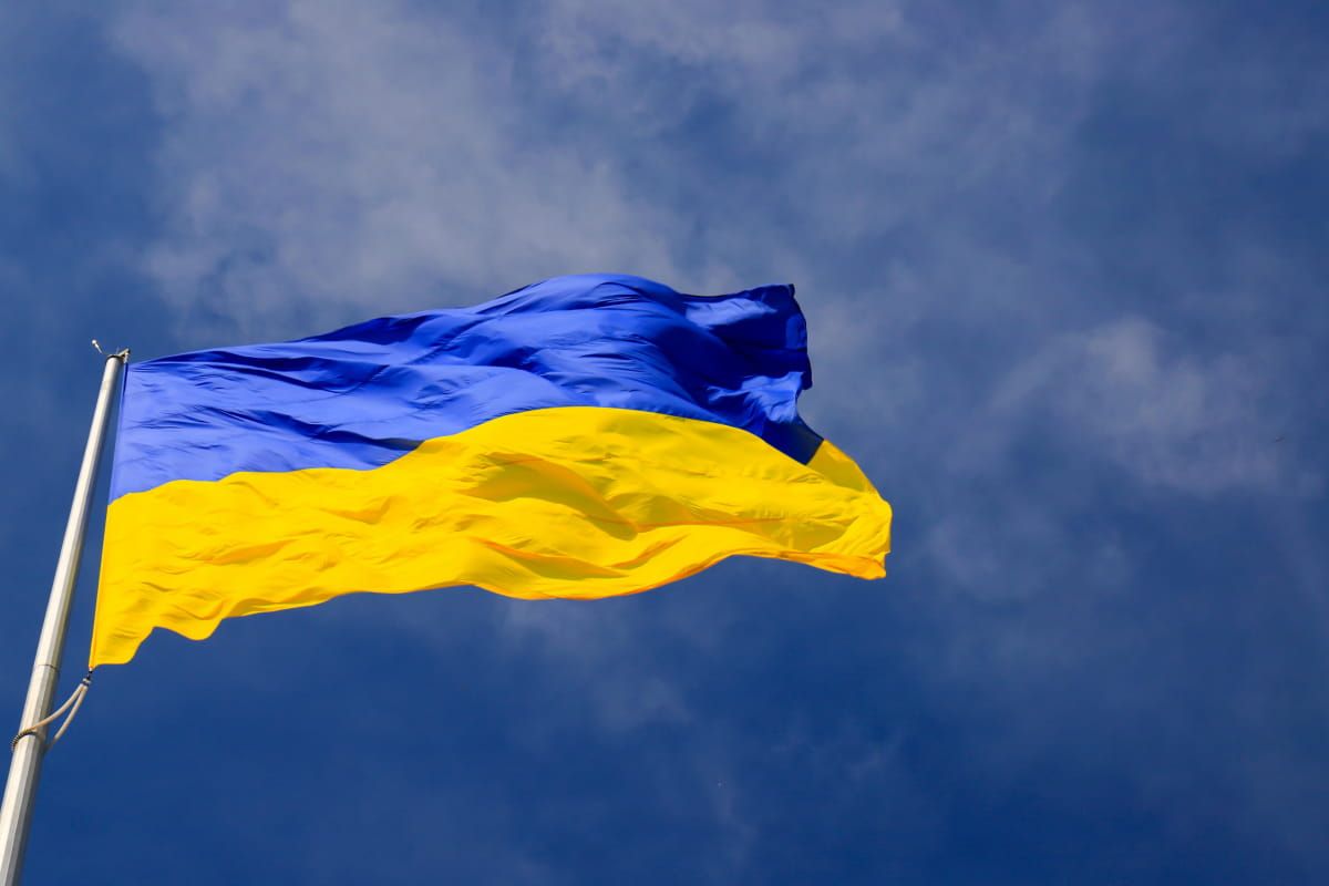 Лише прапор України над Москвою стане провісником змін у відносинах з Росією