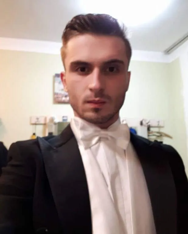 На фронті загинув Вадим Хлуп'янець. На фронті загинув Вадим Хлуп'янець.