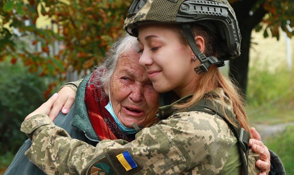 Деокупація територій - як реагують місцеві - спогади військового - 24 Канал Деокупація територій - як реагують місцеві - спогади військового - 24 Канал