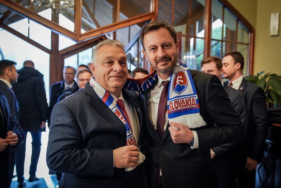 Орбан Словаччина шарф