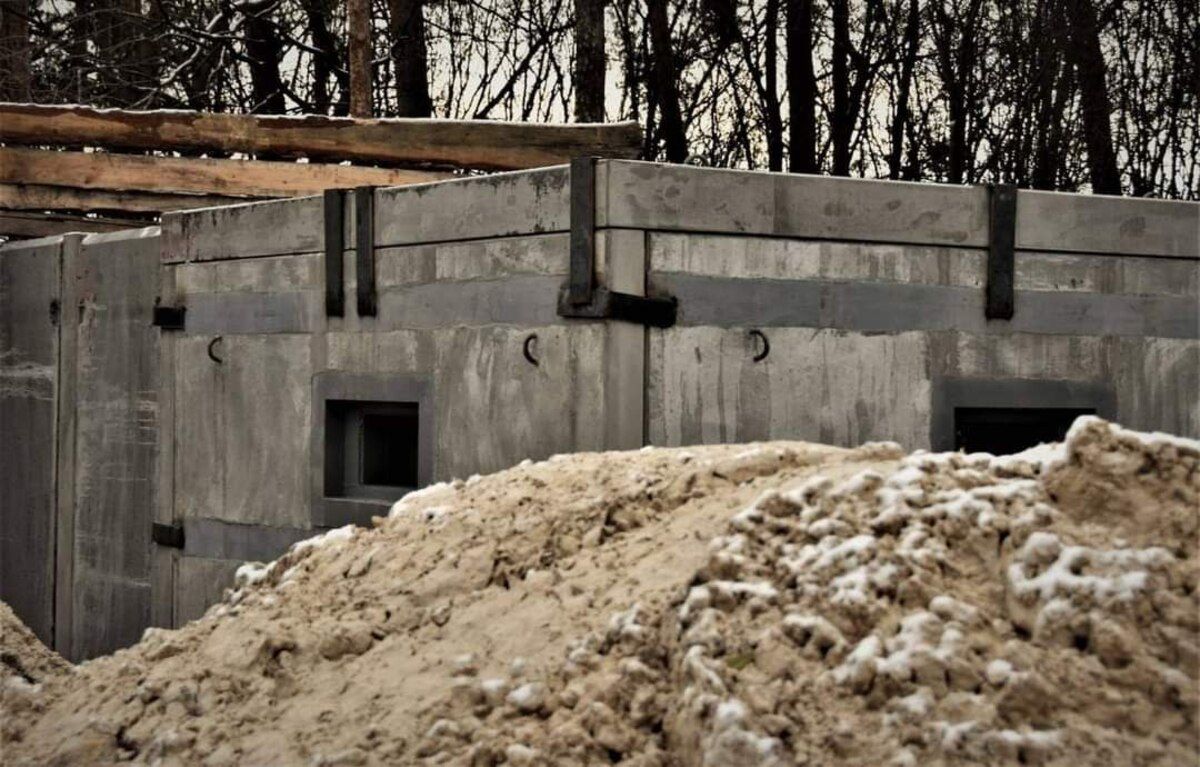 В Киеве и области строят фортификационные сооружения