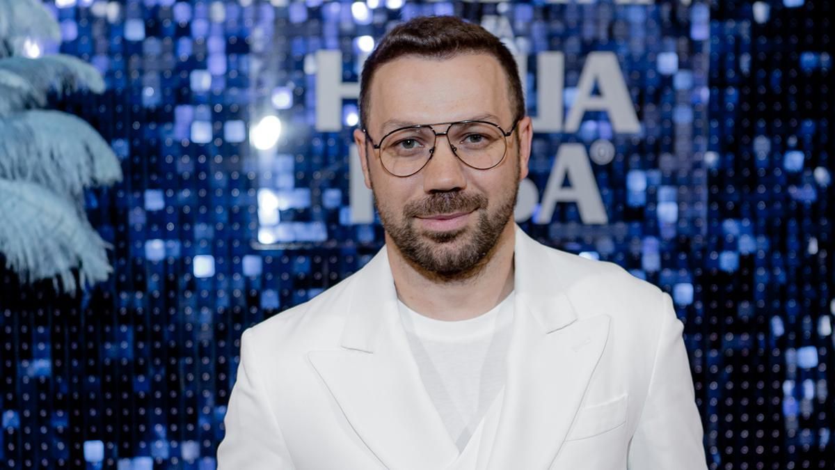Андре Тан назвал антитренды верхней одежды
