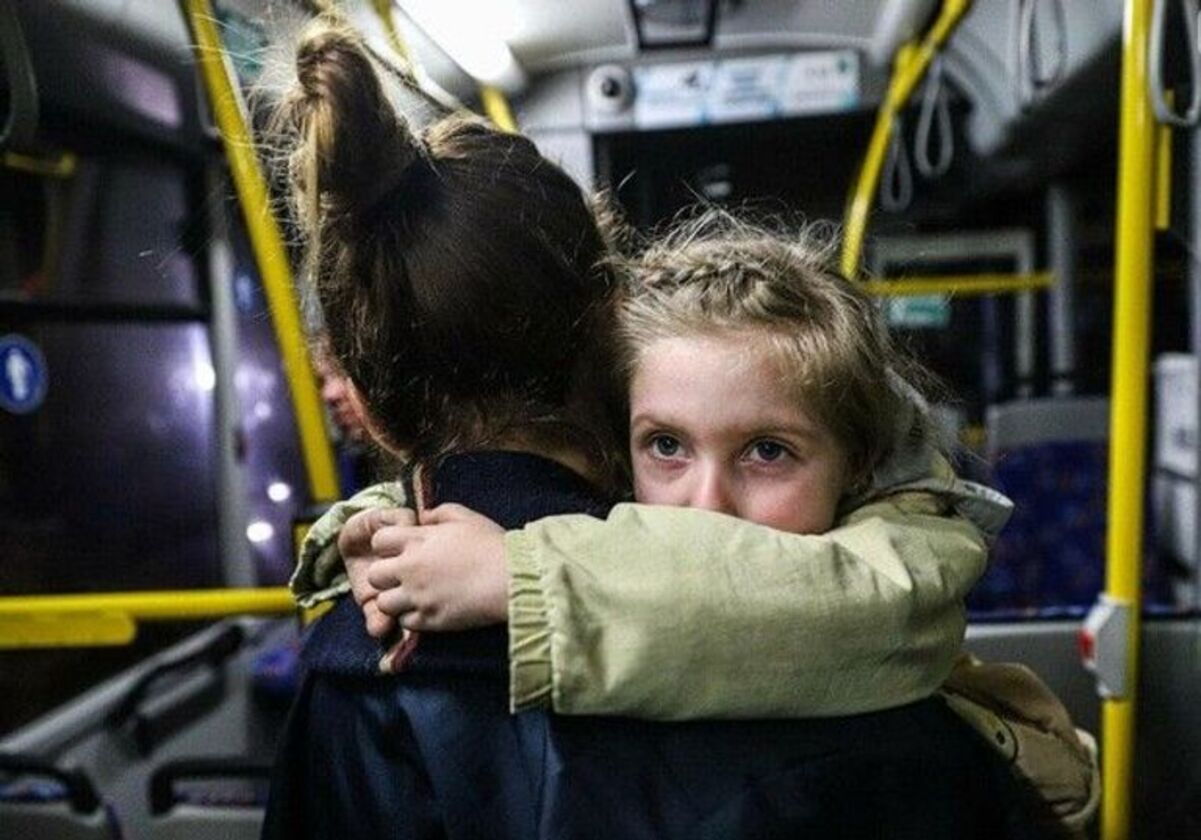 Медикиня Обедина рассказала, как 4-летняя дочь Алиса помогала на Азовстали Медикиня Обедина рассказала, как 4-летняя дочь Алиса помогала на Азовстали