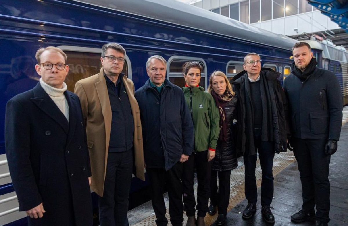 Глави МЗС 7 країн прибули до Києва 28 листопада - що відомо про візит Глави МЗС 7 країн прибули до Києва 28 листопада - що відомо про візит