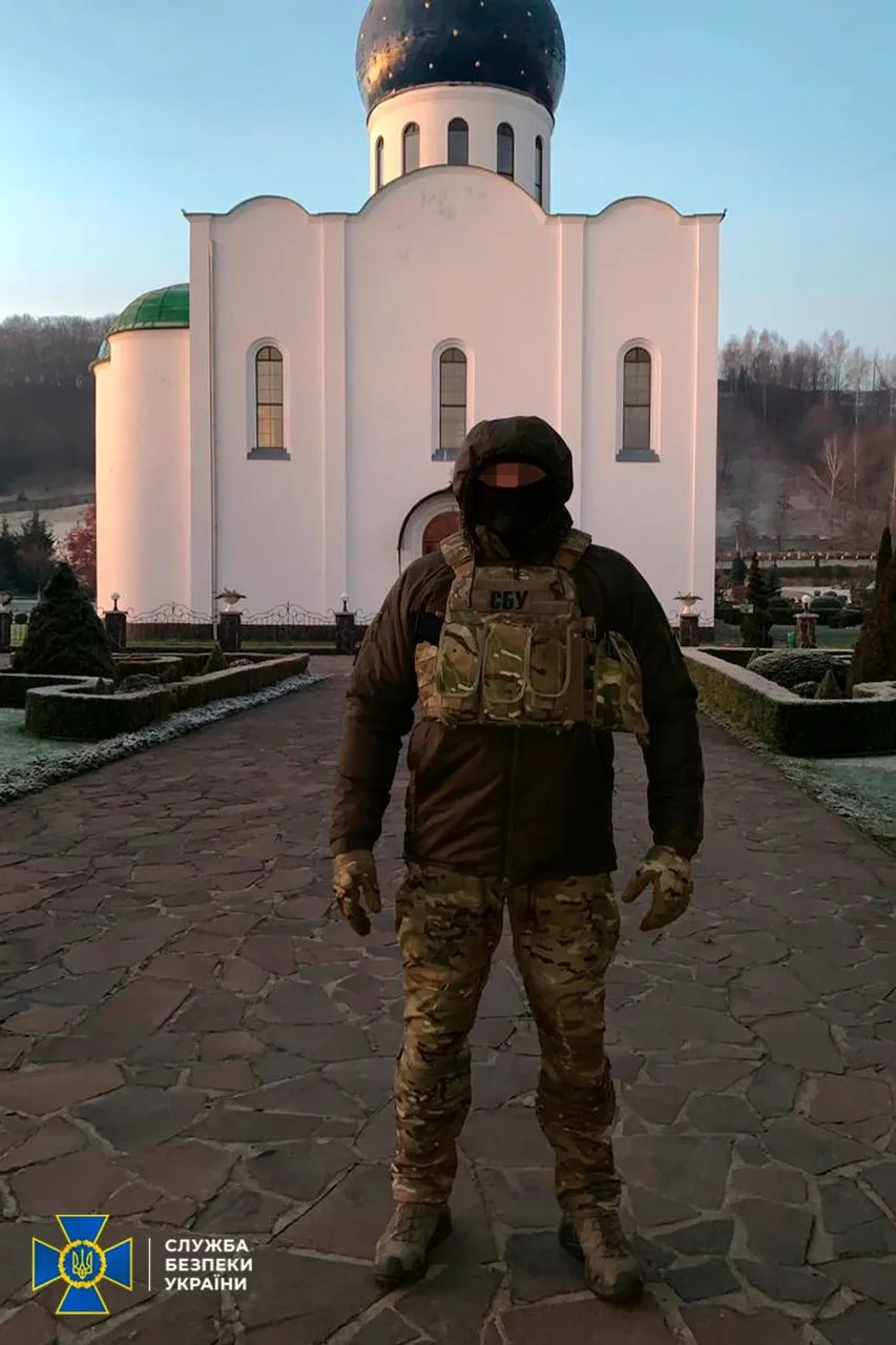 Силовики навідалися з обшуками до рупорів Кремля