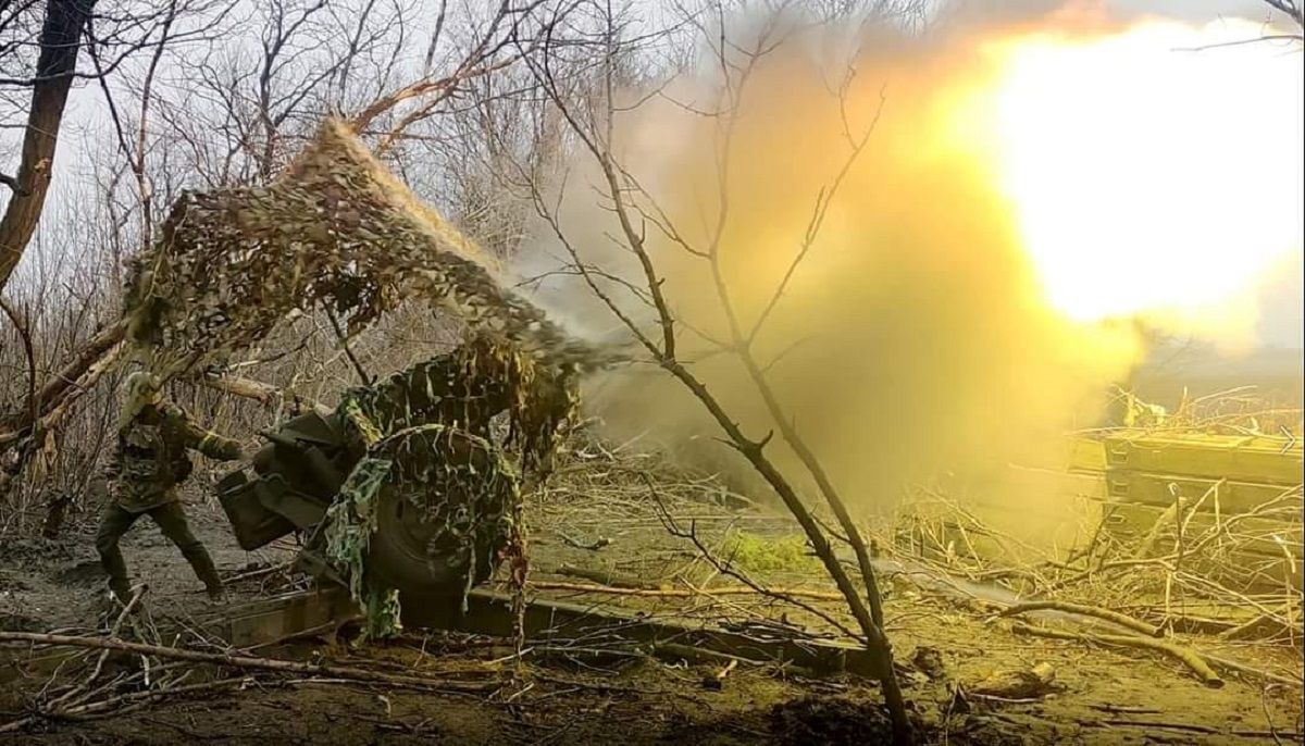 Росіяни возять поранених колонами: на яких напрямках ворог атакує, а на яких засів в обороні - 24 Канал