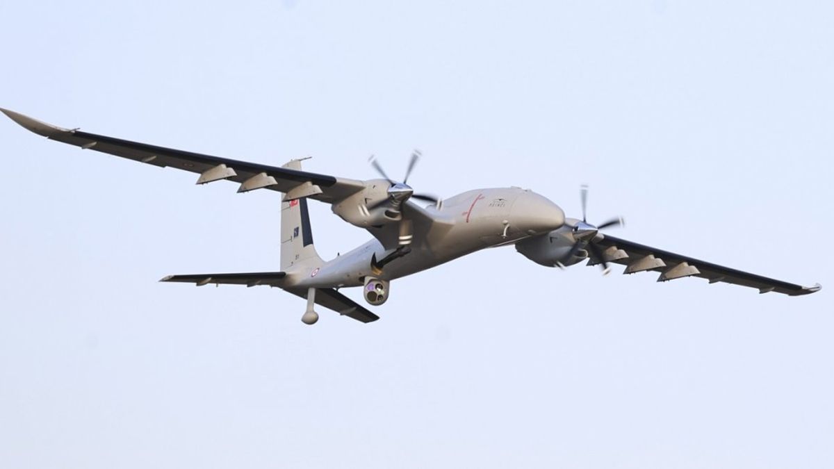 Ударный дрон Bayraktar Akinci впервые провел тестовый удар Ударный дрон Bayraktar Akinci впервые провел тестовый удар