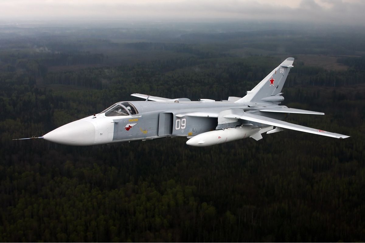Втрати росіян у війні - як ЗСУ знищили винищувач Су-24