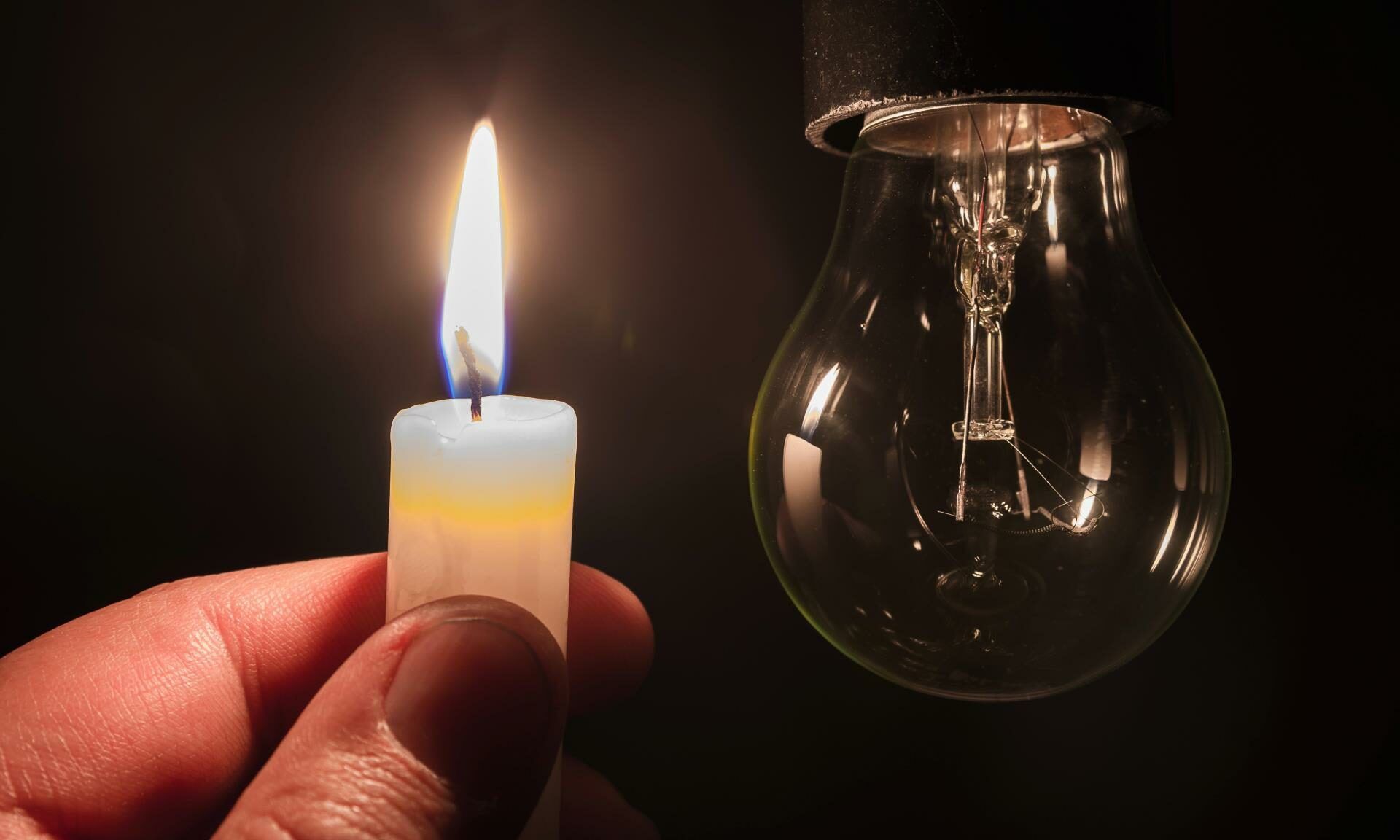 Відключення світла в Україні – скільки ще триватимуть та коли закінчаться Відключення світла в Україні – скільки ще триватимуть та коли закінчаться