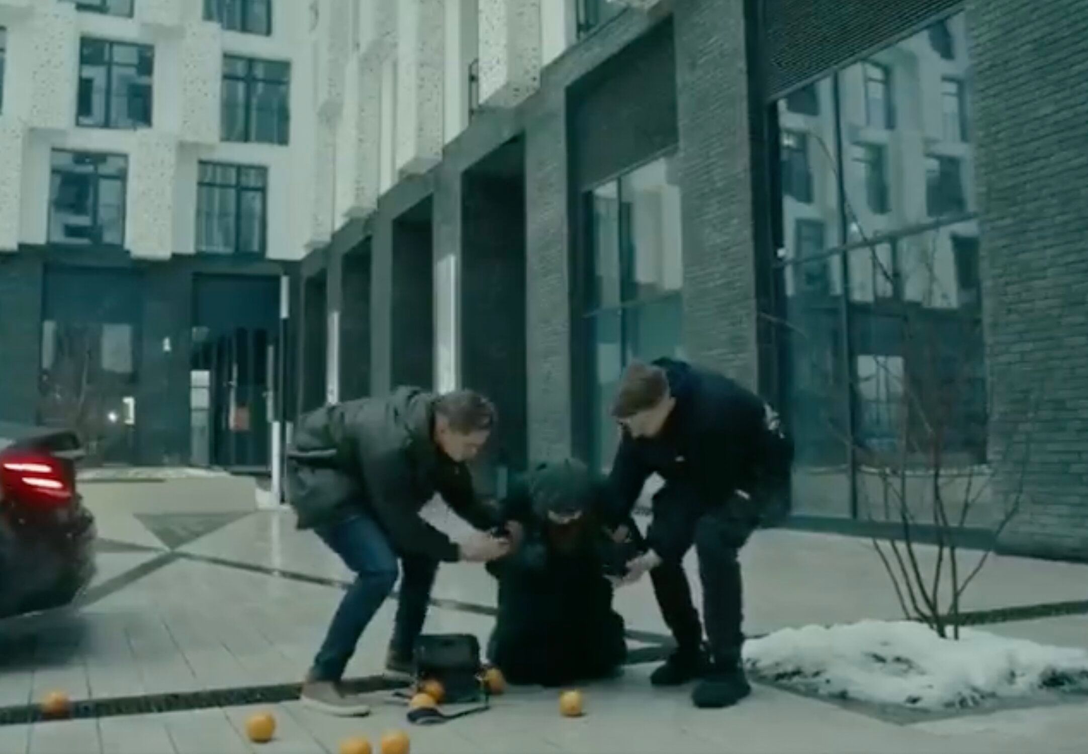 У Росії зняли пафосний ролик про мобілізацію і втікачів від неї - відео