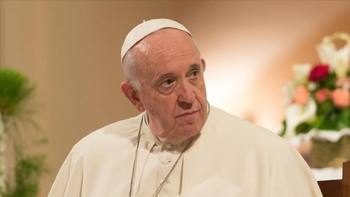 Папа Римский просит праздновать Рождество скромно, а деньги передать Украине