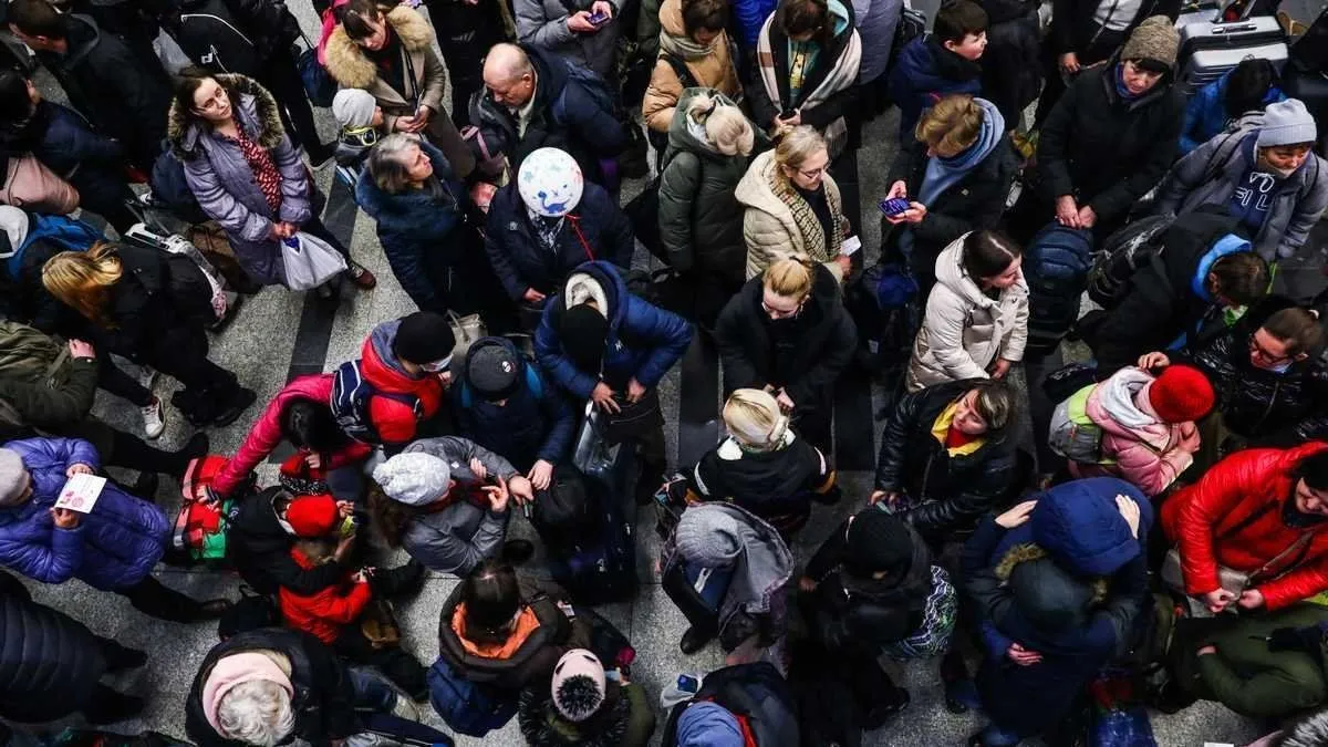 Як до українських біженців відносяться у Європі Як до українських біженців відносяться у Європі