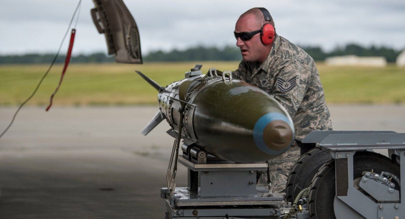 Какие характеристики имеют JDAM Какие характеристики имеют JDAM