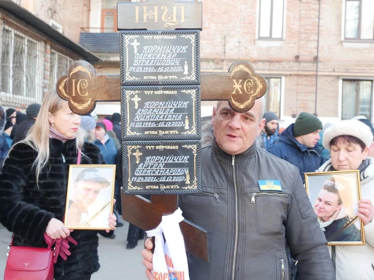 кривой угол кривой угол