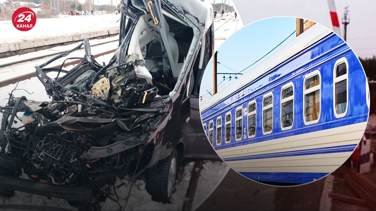 Автомобиль врезался в поезд - 24 Канал Автомобиль врезался в поезд - 24 Канал
