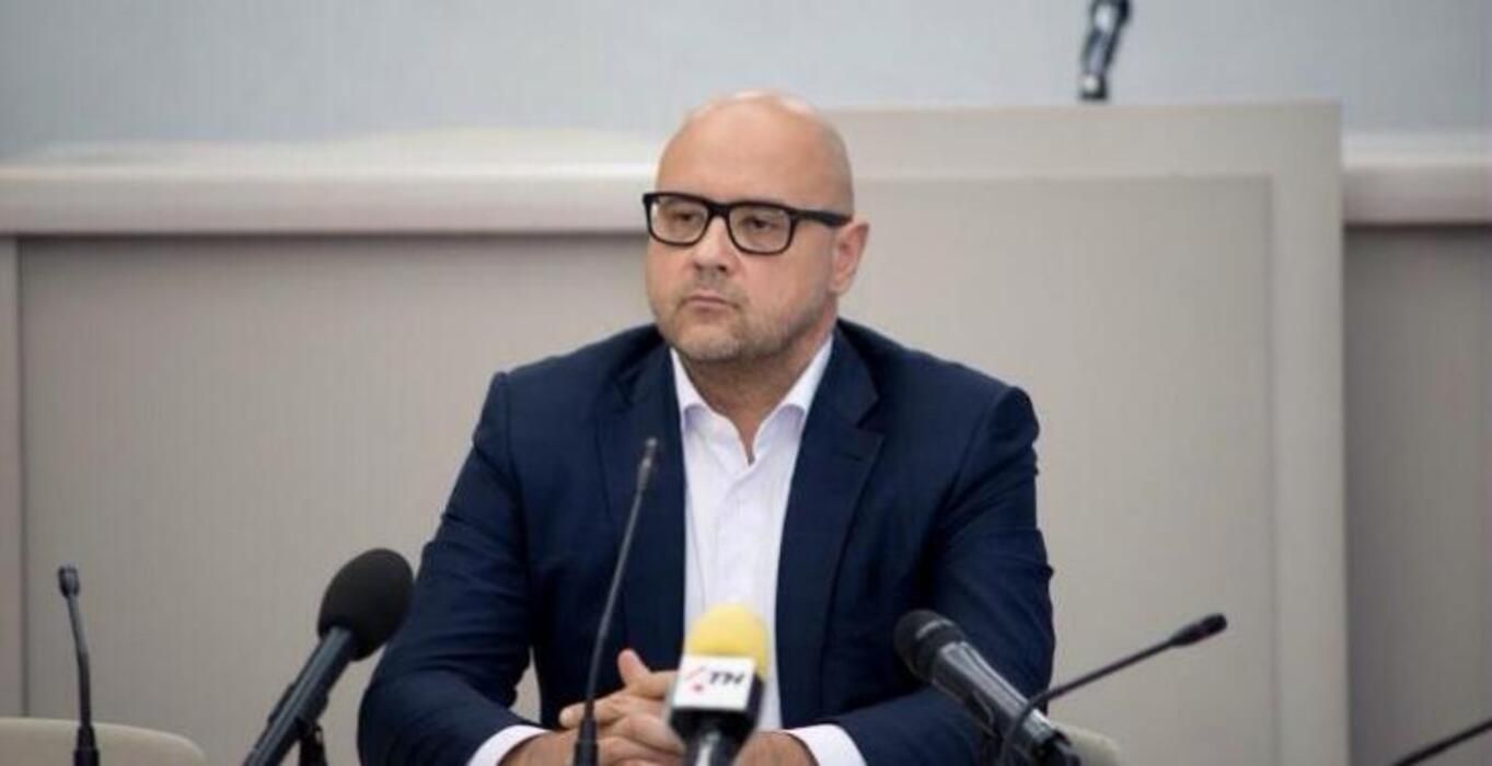 СБУ объявила в розыск Дмитрия Святаша за поддержку войны против Украины