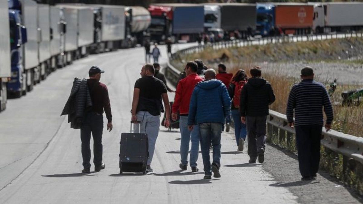 Масова втеча з Росії - Деканоїдзе про національну безпеку - 24 Канал Масова втеча з Росії - Деканоїдзе про національну безпеку - 24 Канал