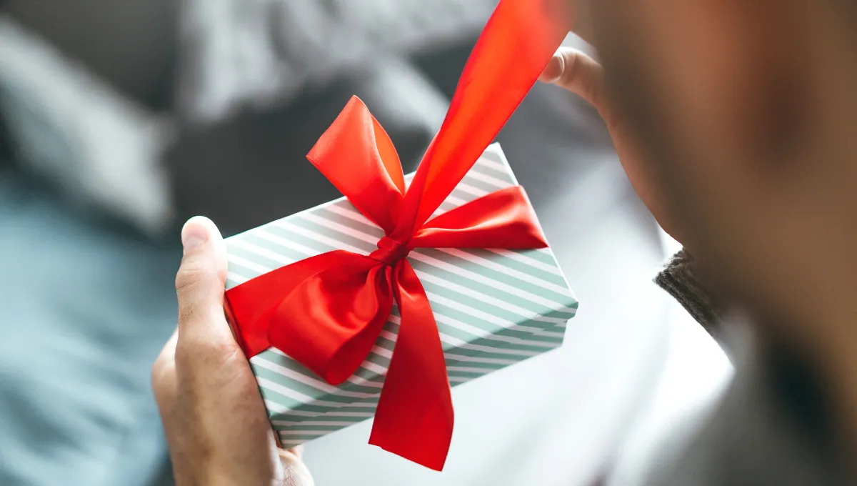 Что подарить на Новый год – идеи подарков Что подарить на Новый год – идеи подарков